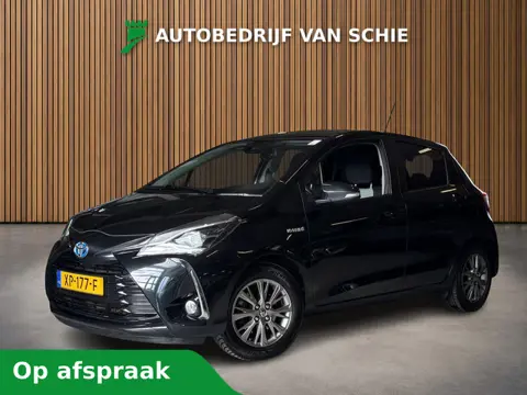 Toyota Yaris 1.5 Hybrid Dynamic 1e-Eig. & Keurig-Onderh. BOVAG-Garantie. NL-Auto.