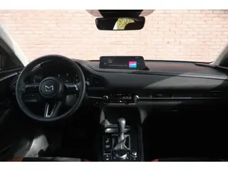 Foto 14 van Mazda CX-30 2.5 e-SkyActiv-G M Hybrid 140pk Aut. Nagisa - Head-up display - Bose - Adaptieve cruise