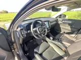 Foto 30 van Volvo XC40 2.0 B4 Plus Dark (bj 2024, automaat)