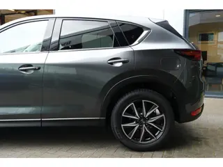 Foto 15 van Mazda CX-5 2.5 SkyActiv-G 194 GT-M 4WD / Camera / DAB / Adaptive cruise