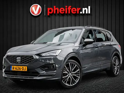 SEAT Tarraco 1.4 TSI e-Hybrid PHEV FR Trekhaak/ Panoramadak/ Blindspot/ Adapt. cruise/ 20" Lmv/ 360 