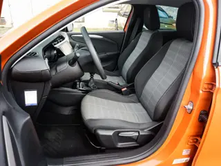 Foto 18 van Opel Corsa 1.2 Edition 2e-Eig. Dealer-Onderh. BOVAG-Garantie. NL-Auto.