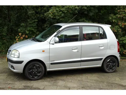 Hyundai Atos 1.1i Dynamic Cool First Edition airco distributie riem is vervangen!!
