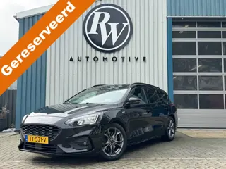 Ford FOCUS Wagon 1.5 ST Line Head-up / Applecarplay / Keyless / Lane assit / camera /Adaptive Cruise