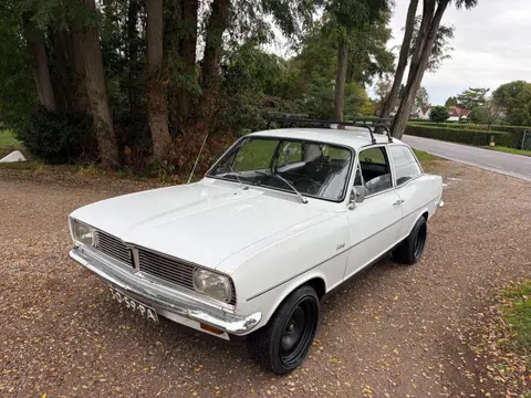 Vauxhall Viva 1.3 de luxe