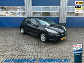 Peugeot 207 1.4-16V Color-line