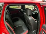 Foto 29 van Renault Clio Estate 1.2 TCe Intens | Half leder + Cruise + Clima nu € 5.975,-!!!