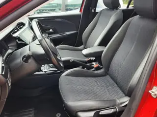 Foto 13 van Opel CORSA 1.2 PureTech / Carplay & Android / Airco / Stoelverwarming / Panodak /