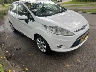 Foto 15 van Ford Fiesta 1.25 Titanium Leer Climate 1e eigen. (bj 2012)