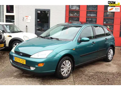Ford Focus 1.6-16V Trend , 5 DEURS, SCHUIFDAK , 175.000 KM