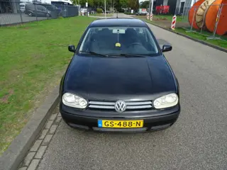 Foto 12 van Volkswagen Golf 1.4-16V