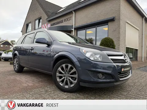 Opel Astra Wagon 1.6 16V 111 years Edition Trekhaak / Navigatie / All-Seasons