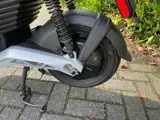 Foto 26 van Piaggio One 45 km Elektrische Scooter DEMO BETAAL met in3