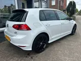 Foto 26 van Volkswagen Golf 1.2 TSI R-LINE / CLIMAT / PANODAK /PDC / STOELVW