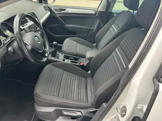Foto 20 van Volkswagen Golf 1.2 TSI R-LINE / CLIMAT / PANODAK /PDC / STOELVW