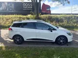 Foto 23 van Renault Clio Estate 1.2 Dynamique Airco Pdc Achter Cruise Navi Automaat Mist Lampen Voor
