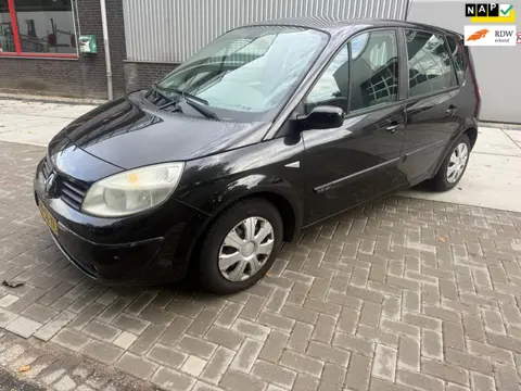 Renault Scénic 1.6-16V Expression Comfort