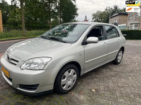 Toyota Corolla 1.4 VVT-i Terra 5 deurs airco