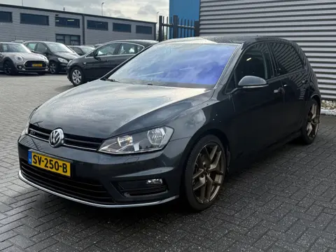 Volkswagen Golf 1.4 TSI Connected Series