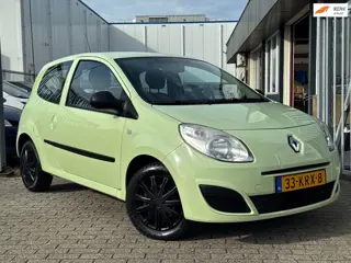 Renault Twingo 1.2 Acces Airco Elek-Ramen Netjes