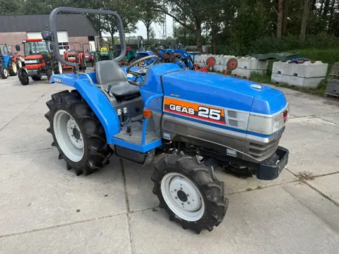 Iseki Geas 25