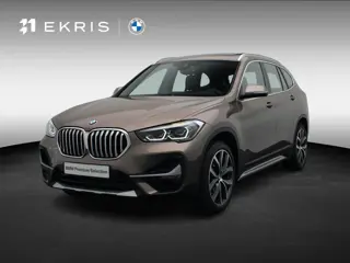BMW X1 sDrive20i Orange Edition | High Executive | Audio Media Pack | Parking Pack | Trekhaak  | Pan