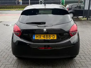 Foto 16 van Peugeot 208 1.2 PureTech Urban Soul | nieuwe Distributie.