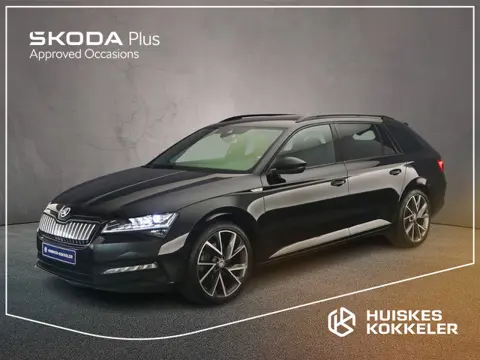Skoda Superb Combi Sportline Business 1.4 TSI PHEV 218pk DSG Automaat Trekhaak, 360 camera, Verwarmd