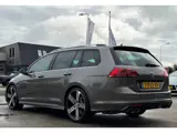 Foto 25 van Volkswagen Golf Variant R 2.0 / PANO / LEER / ACC / DYN AUDIO