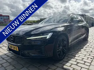 Volvo V60 2.0 T8 Twin Engine AWD R-Design Black Edition 390 PK als nieuw