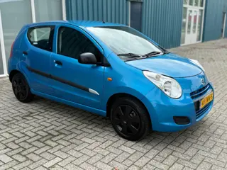 Foto 12 van Suzuki Alto 1.0 Comfort Airco Dealer onderhouden