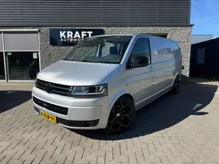 Foto 12 van Volkswagen Transporter 2.0 TDI L2H3 | Luxe Camper | Motor volledig gereviseerd | PANO | Full LED | A