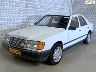 Mercedes-Benz 200-500 (W124) 230 E met APK tot 06-2028! (1986)