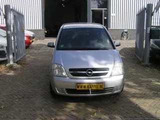 Foto 13 van Opel Meriva 1.4-16V Enjoy 205 d km nap pas airco nieuwe apk