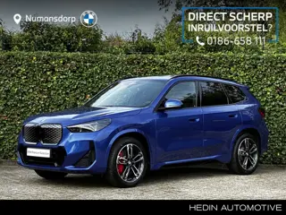 BMW iX1 eDrive20 | M-Sport Pro | 19'' | Panorama | Driv. Ass. Plus | Head-Up | Stuur + Stoelverw. | 