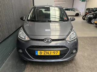 Foto 17 van Hyundai I10 1.0i Go! Airco - Nav - NAP - Cruise Cntrl - Bleutooth - Start/Stop - Goed onderhouden au