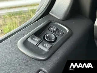 Foto 14 van Renault Master T35 2.3 dCi 135 L2H2 Airco Bluetooth Sensoren Radio