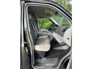 Foto 12 van Volkswagen Transporter 2.0 TDI L2H1 2015 MARGE 140PK AUTOMAAT AIRCO CRUISE