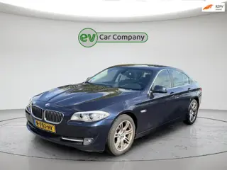 BMW 5-serie 520i High Executive | Schuif- kanteldak | Automaat | Elektrische stoelen | Stoelverwarmi