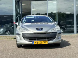 Foto 20 van Peugeot 308 1.6 VTi XS|Nieuw APK|NAP|Airco|Trekhaak|P Sensor|