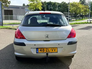 Foto 16 van Peugeot 308 1.6 VTi XS|Nieuw APK|NAP|Airco|Trekhaak|P Sensor|
