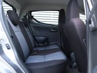 Foto 12 van Suzuki Alto 1.0 Celebration EASSS *Airco*