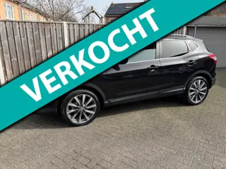 Nissan Qashqai 1.6 Tekna leder stoelverwarming navi trekhaak