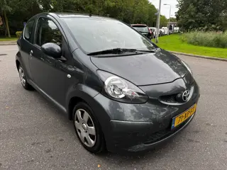 Foto 19 van Toyota Aygo 1.0-12V +|AIRCO|ELEKRAMEN|STUURBEKR|APK27-09-2027|INRUILKOOPIE
