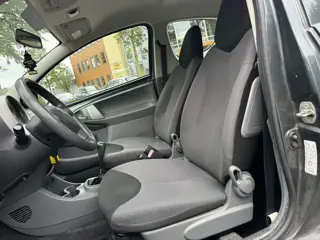 Foto 15 van Toyota Aygo 1.0-12V +|AIRCO|ELEKRAMEN|STUURBEKR|APK27-09-2027|INRUILKOOPIE