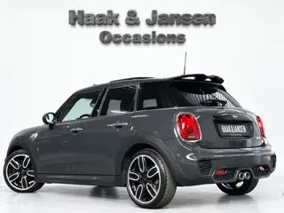 Foto 14 van Mini 5-Deurs 2.0 Cooper S JCW 192PK Automaat Pano Leder