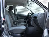 Foto 23 van Ford Fusion 1.4-16V Futura *Airco*