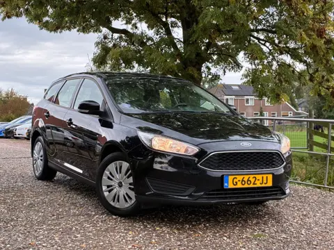 Ford Focus Wagon 1.0 Trend | 103.000 km + Airco + Stoel verw. Nu € 6.450,-!!!