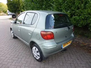 Foto 19 van TOYOTA YARIS 1.3 VVT-i Sol ELEKTRA PAKKET AIRCO