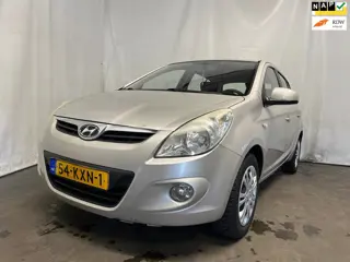 Hyundai I20 1.2i Business Edition SCHADEAUTO!!